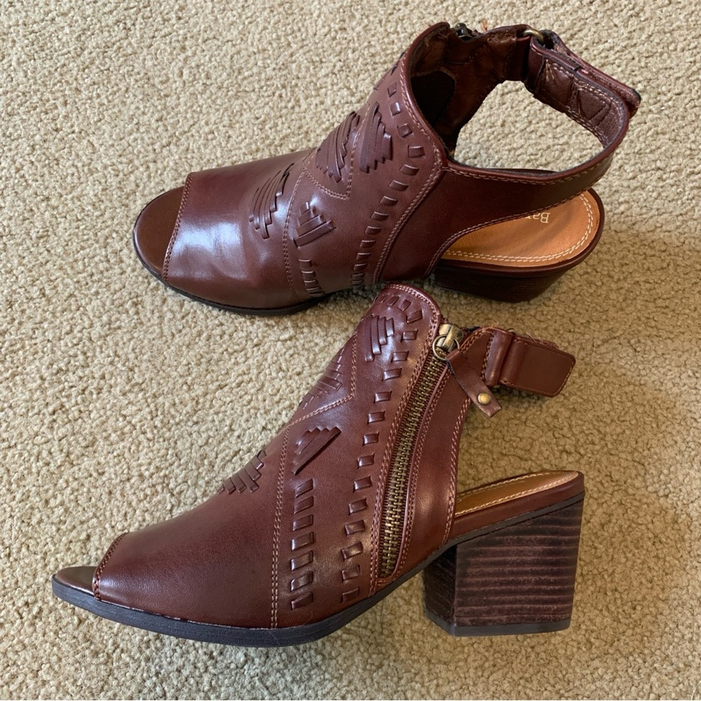 Baretraps Ivalyn Brown Block Heel Open Toe Bootie/Sandal Size 9 M - Picture 14 of 16